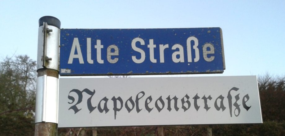 Straßenschild Napoleonstraße
